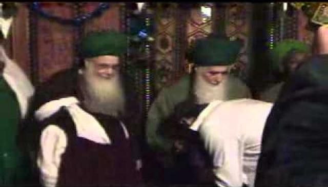 The Mureeds Greeting Shaykh Hisham and Shaykh Adnan